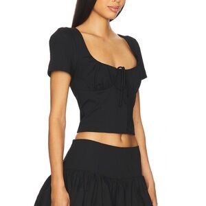 Cari Top and bottom in Black